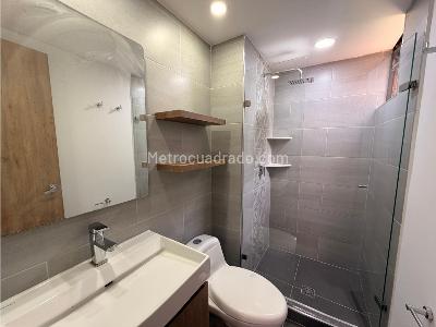 Apartamento en venta en Loma Del Escobero, Envigado · foto 18 de 20