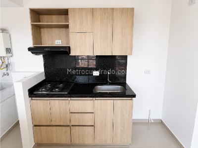 Apartamento de 3 alcobas en arriendo en Las Lomitas, Sabaneta, 60 m² · foto 3 de 19