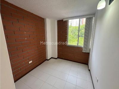 Apartamento de 3 alcobas en arriendo en Loma Del Indio, Medellín, 56 m² · foto 7 de 11