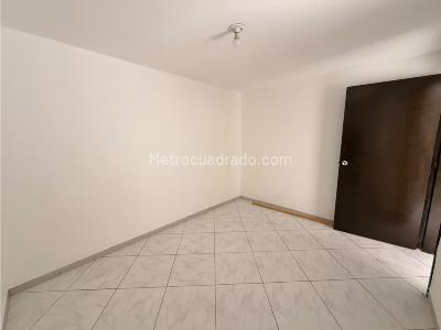 Apartamento de 2 alcobas en arriendo en Toscana, Medellín, 48 m² · foto 9 de 13