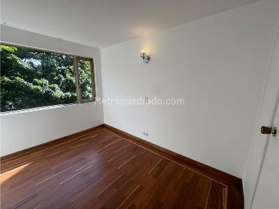 Apartamento de 3 alcobas en arriendo en El Poblado, Medellín, 125 m² · foto 7 de 15