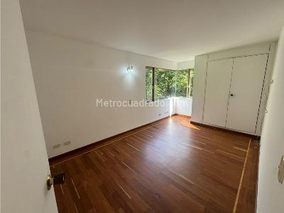 Apartamento de 3 alcobas en arriendo en El Poblado, Medellín, 125 m² · foto 9 de 15
