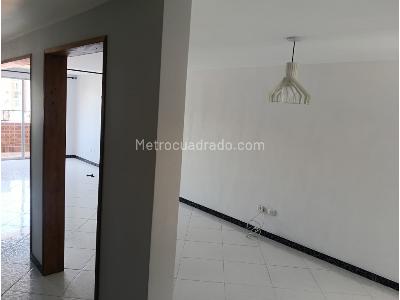 Casa de 3 alcobas en arriendo en Miraflores, Medellín, 120 m² · foto 7 de 20