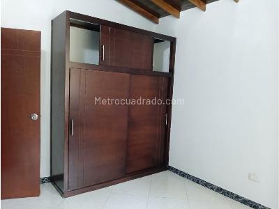 Casa de 3 alcobas en arriendo en Miraflores, Medellín, 120 m² · foto 12 de 20