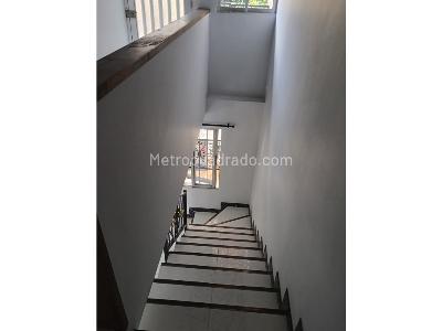 Casa de 3 alcobas en arriendo en Miraflores, Medellín, 120 m² · foto 13 de 20