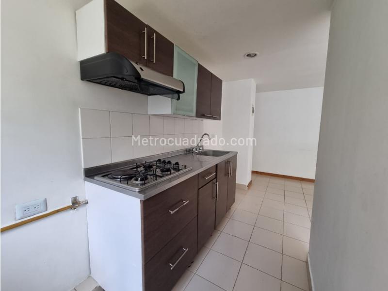 Apartamento de 3 habitaciones con club house en La Madera - 4