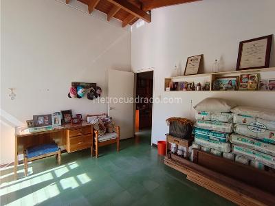 Casa de 5 alcobas en venta en Laureles, Medellín, 282 m² · foto 20 de 20