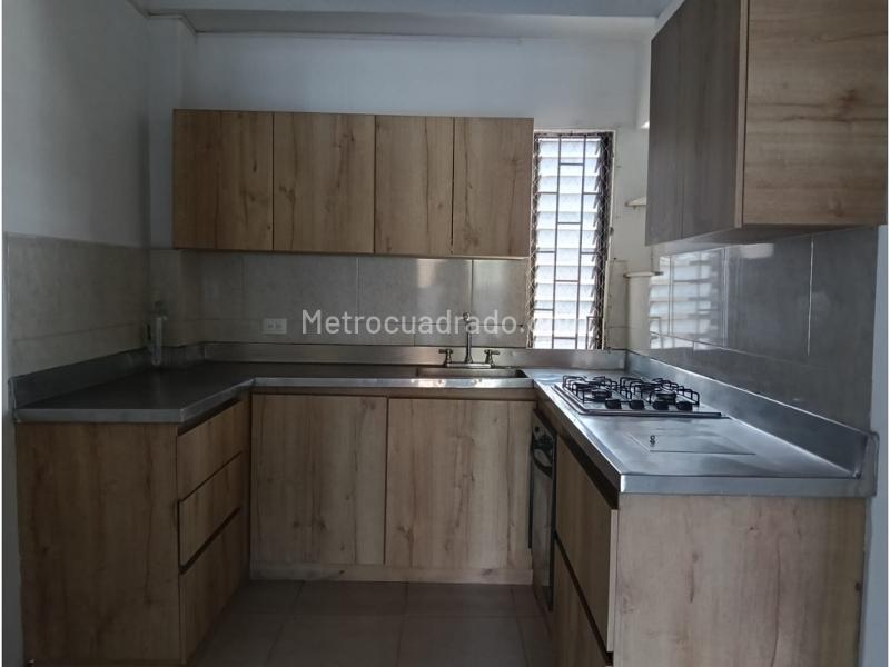 4BR Apartment in Conquistadores (180 m²) - 2