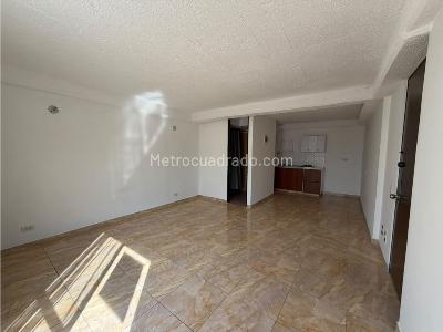 Apartaestudio en venta en Centro, Medellín, 35 m² · foto 2 de 7