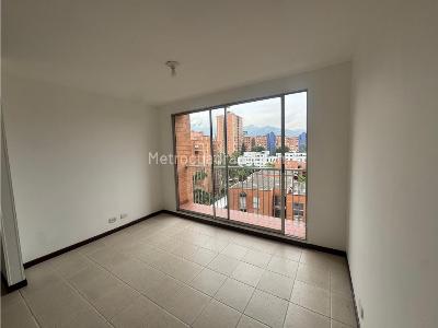 Apartamento de 2 alcobas en arriendo en La Aguacatala, Medellín, 65 m² · foto 4 de 16