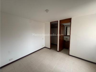 Apartamento de 2 alcobas en arriendo en La Aguacatala, Medellín, 65 m² · foto 10 de 16