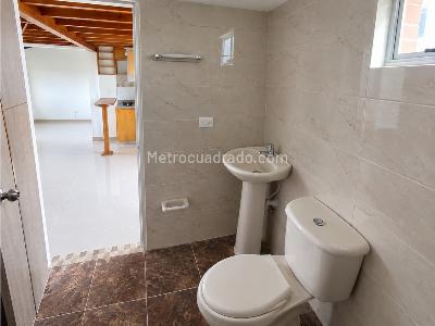 Apartamento en arriendo en Centro, Rionegro · foto 10 de 15