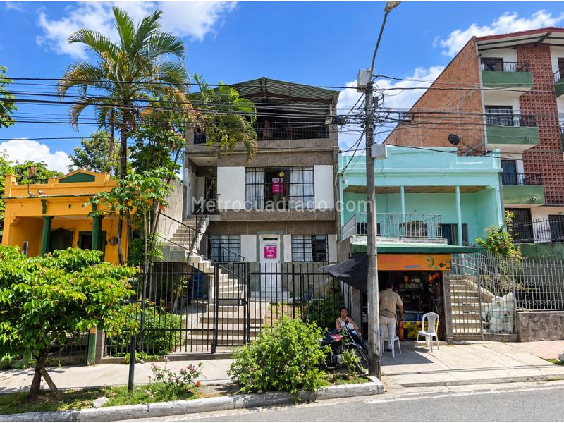 Casa en Arriendo, El Salvador, Medellín