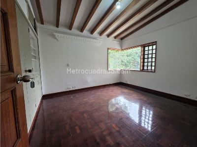 Casa de 5 alcobas en arriendo en Provenza, Medellín, 1000 m² · foto 18 de 20