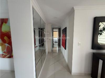 Apartamento de 3 alcobas en arriendo en Loma De Los Balsos, Medellín, 95 m² · foto 6 de 20