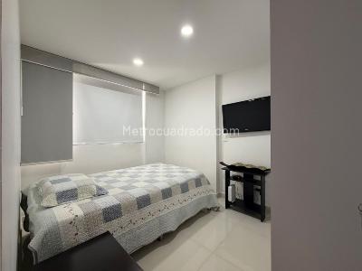 Apartamento de 3 alcobas en arriendo en Loma De Los Balsos, Medellín, 95 m² · foto 8 de 20