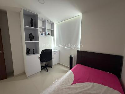 Apartamento de 3 alcobas en arriendo en Loma De Los Balsos, Medellín, 95 m² · foto 11 de 20