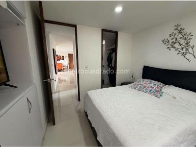 Apartamento de 3 alcobas en arriendo en Loma De Los Balsos, Medellín, 95 m² · foto 12 de 20