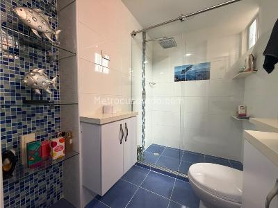 Apartamento de 3 alcobas en arriendo en Loma De Los Balsos, Medellín, 95 m² · foto 15 de 20