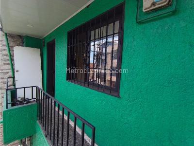 Casa de 3 alcobas en venta en Enciso, Medellín, 138 m² · foto 3 de 17