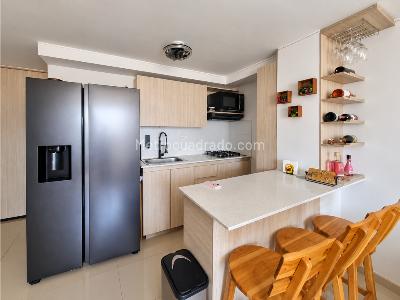 Apartamento de 3 alcobas en venta en Santa Ana, Bello, 57 m² · foto 2 de 16