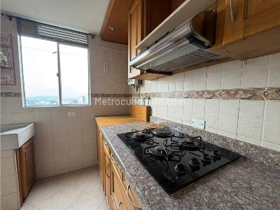 Apartamento de 2 alcobas en arriendo en Belen La Mota, Medellín, 70 m² · foto 3 de 11