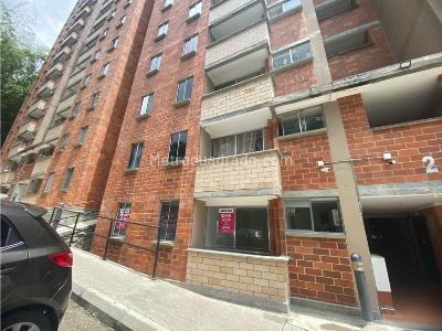 Apartamento en venta en Rodeo Alto, Medellín · foto 2 de 20