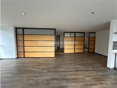 Apartamento de 3 alcobas en arriendo en El Tesoro, Medellín, 170 m² · foto 8 de 20