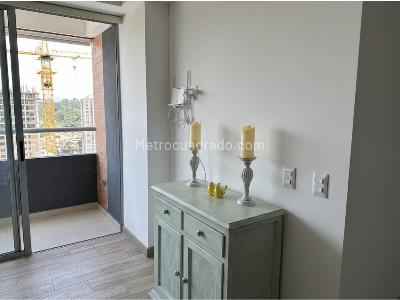 Apartamento de 2 alcobas en arriendo en San Nicolas, Rionegro, 67 m² · foto 6 de 13