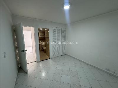 Apartamento de 3 alcobas en arriendo en Conquistadores, Medellín, 70 m² · foto 11 de 13