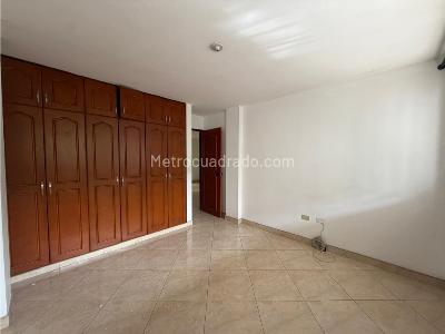 Apartamento de 3 alcobas en arriendo en Cabañas, Bello, 84 m² · foto 11 de 18