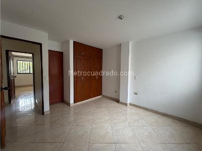 Apartamento de 3 alcobas en arriendo en Cabañas, Bello, 84 m² · foto 13 de 18