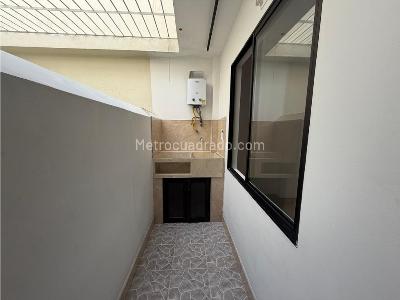 Apartamento de 3 alcobas en arriendo en Cabañas, Bello, 84 m² · foto 17 de 18