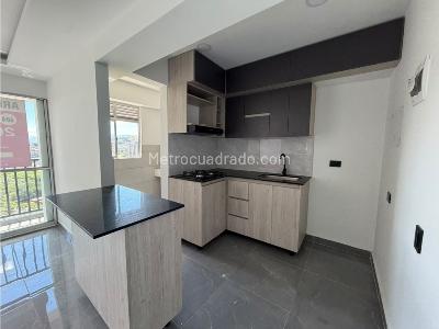Apartamento de 3 alcobas en arriendo en La Gabriela, Bello, 55 m² · foto 2 de 20