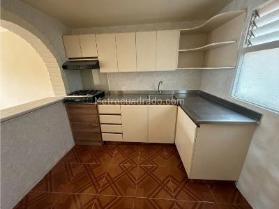 Casa de 3 alcobas en arriendo en Santa Maria La Nueva, Itagüí, 80 m² · foto 2 de 14