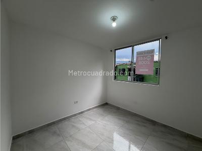 Apartamento de 3 alcobas en arriendo en Barrio Pablo Escobar, Medellín, 56 m² · foto 7 de 10