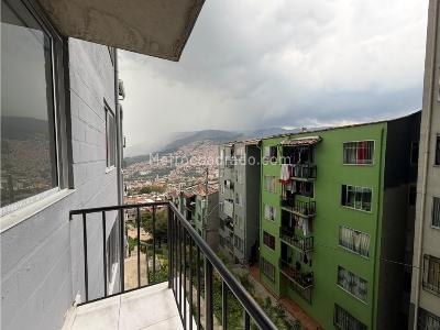 Apartamento de 3 alcobas en arriendo en Barrio Pablo Escobar, Medellín, 56 m² · foto 10 de 10