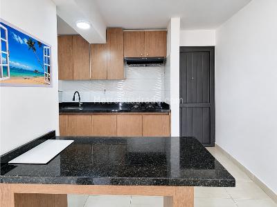 Apartamento de 3 alcobas en arriendo en Madera, Bello, 55 m² · foto 2 de 18