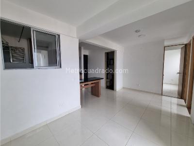 Apartamento de 3 alcobas en arriendo en Madera, Bello, 55 m² · foto 4 de 18