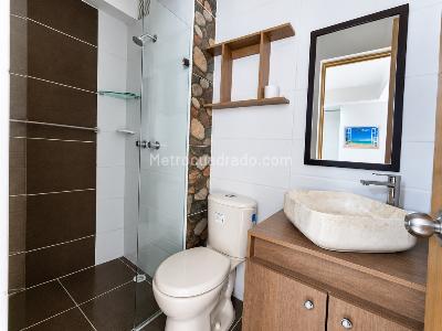 Apartamento de 3 alcobas en arriendo en Madera, Bello, 55 m² · foto 5 de 18