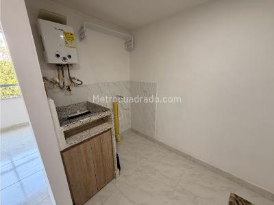 Apartamento de 3 alcobas en arriendo en Guasimalito, Bello, 55 m² · foto 14 de 19
