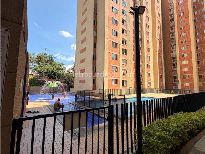 Apartamento de 3 alcobas en arriendo en Guasimalito, Bello, 55 m² · foto 18 de 19