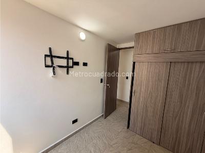 Apartamento de 3 alcobas en arriendo en Guasimalito, Bello, 60 m² · foto 7 de 19