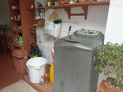 Casa de 5 alcobas en venta en Belén Los Alpes, Medellín, 250 m² · foto 16 de 20