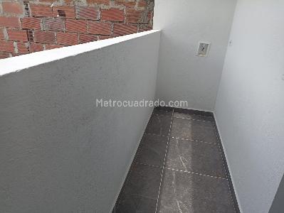 Apartamento de 1 alcoba en venta en Itagüí, Itagüí, 38 m² · foto 10 de 15