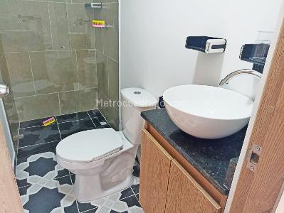 Apartamento de 1 alcoba en venta en Itagüí, Itagüí, 38 m² · foto 13 de 15