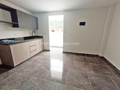 Apartamento de 1 alcoba en venta en Itagüí, Itagüí, 38 m² · foto 2 de 15