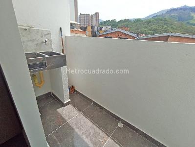 Apartamento de 1 alcoba en venta en Itagüí, Itagüí, 38 m² · foto 6 de 15