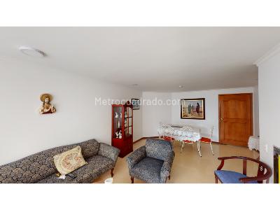 Apartamento de 2 alcobas en venta en El Poblado, Medellín, 105 m² · foto 5 de 17