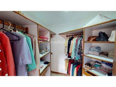 Apartamento de 2 alcobas en venta en El Poblado, Medellín, 105 m² · foto 15 de 17
